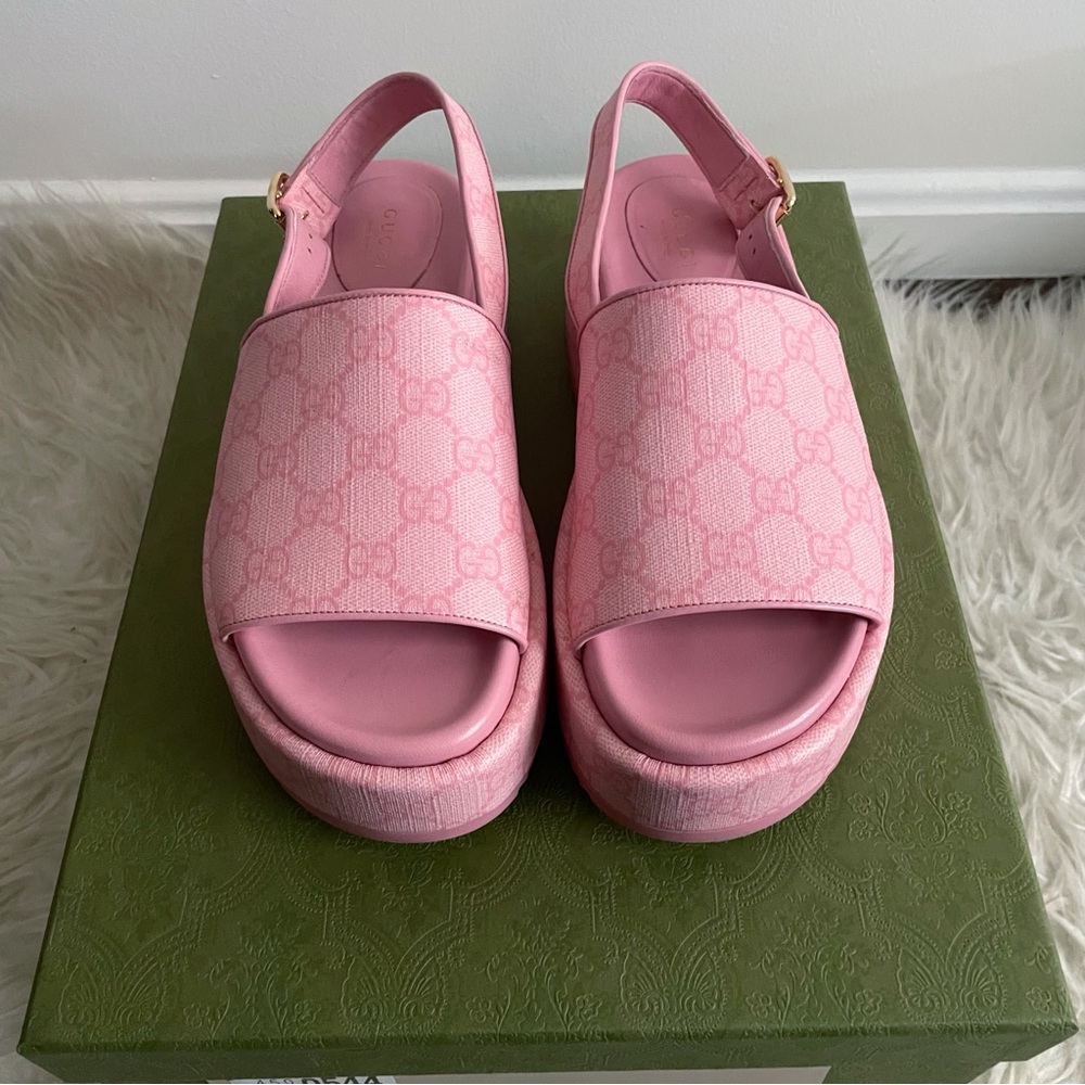 Gucci Angelina Pink GG Supreme Coated Canvas  Slingback Platform Sandals 38